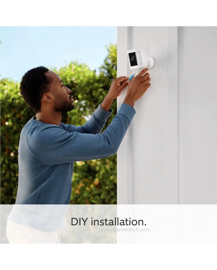 Ring Spotlight Cam Plus Plug-In (White)