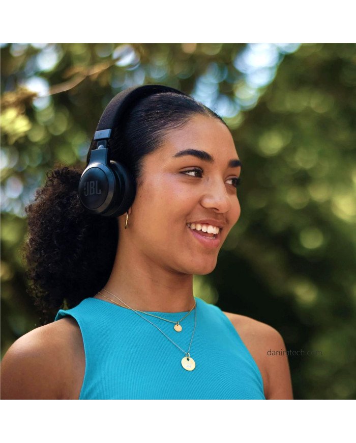 JBL Live 670 Wireless True  Noise Cancelling Headphones (Black)